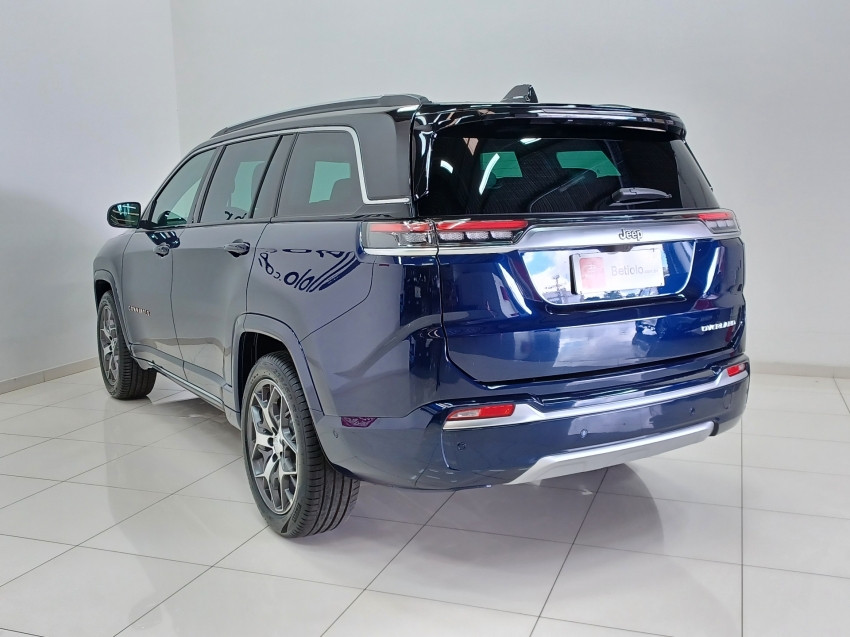 jeep commander overland t270 turbo flex 2023 1.3 4p automatico jeep commander overland t270 turbo flex 2023 1.3 4p automatico