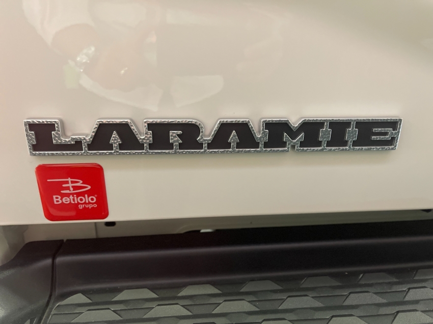 ram 2500 laramie 6.7 turbodiesel 2023 diesel 4p automatico ram 2500 laramie 6.7 turbodiesel 2023 diesel 4p automatico