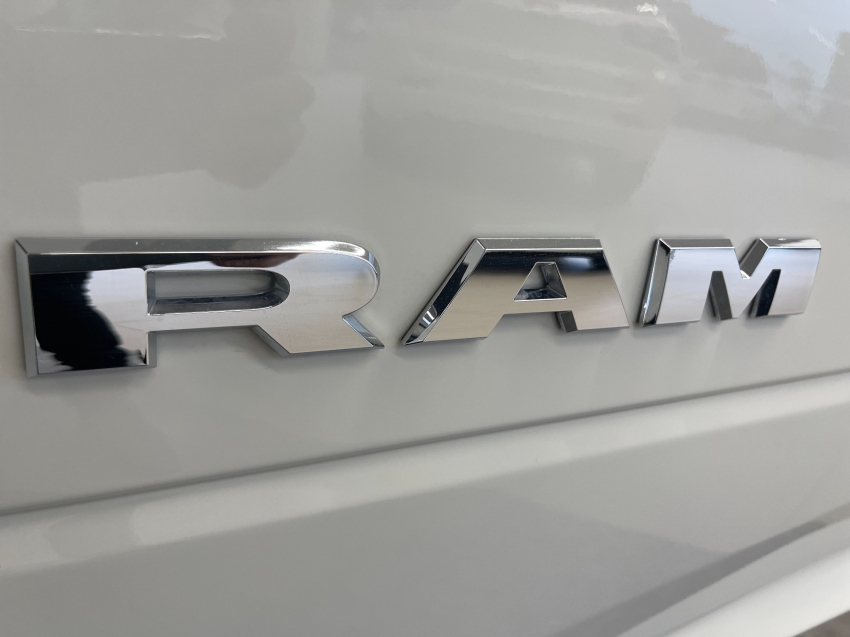 ram 2500 laramie 6.7 turbodiesel 2023 diesel 4p automatico ram 2500 laramie 6.7 turbodiesel 2023 diesel 4p automatico