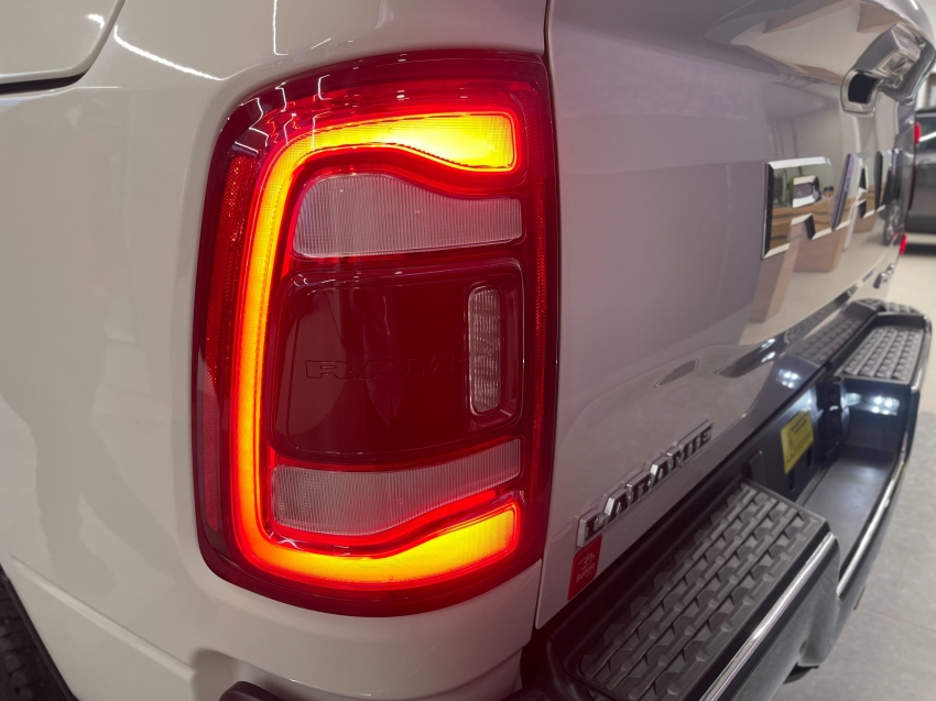 ram 2500 laramie 6.7 turbodiesel 2023 diesel 4p automatico ram 2500 laramie 6.7 turbodiesel 2023 diesel 4p automatico