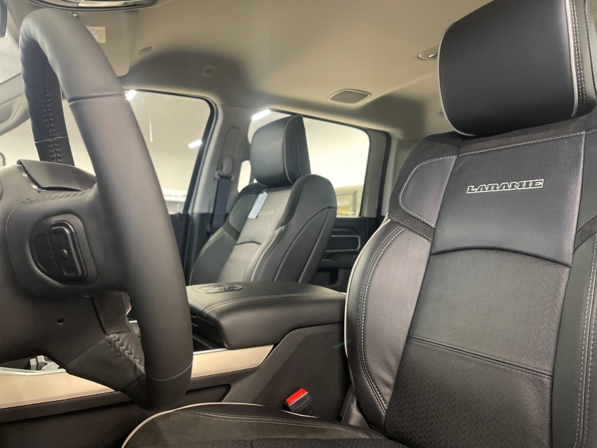 ram 2500 laramie 6.7 turbodiesel 2023 diesel 4p automatico ram 2500 laramie 6.7 turbodiesel 2023 diesel 4p automatico