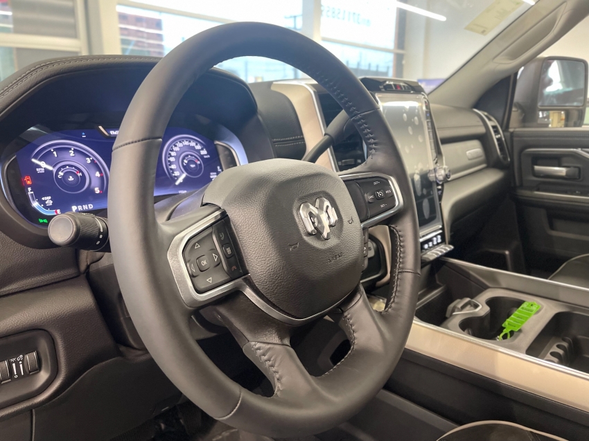 ram 2500 laramie 6.7 turbodiesel 2023 diesel 4p automatico ram 2500 laramie 6.7 turbodiesel 2023 diesel 4p automatico