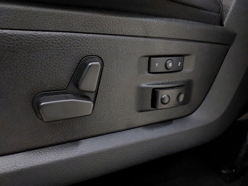 ram 1500 classic laramie night edition 5.7 cd 2022 gasolina 4p automatico 2023 ram 1500 classic laramie night edition 5.7 cd 2022 gasolina 4p automatico 2023