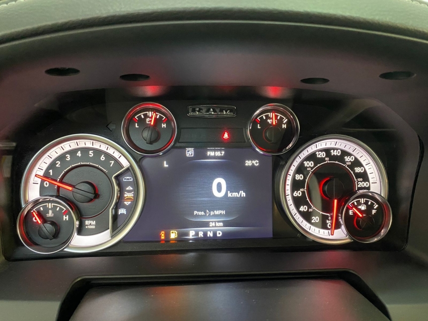 ram 1500 classic laramie night edition 5.7 cd 2022 gasolina 4p automatico 2023 ram 1500 classic laramie night edition 5.7 cd 2022 gasolina 4p automatico 2023