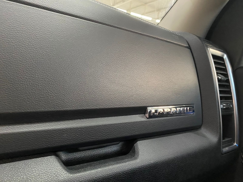 ram 1500 classic laramie night edition 5.7 cd 2022 gasolina 4p automatico 2023 ram 1500 classic laramie night edition 5.7 cd 2022 gasolina 4p automatico 2023