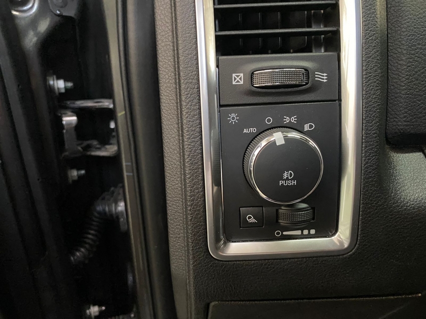 ram 1500 classic laramie night edition 5.7 cd 2022 gasolina 4p automatico 2023 ram 1500 classic laramie night edition 5.7 cd 2022 gasolina 4p automatico 2023