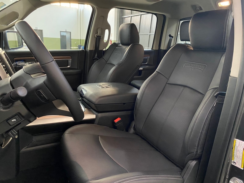 ram 1500 classic laramie night edition 5.7 cd 2022 gasolina 4p automatico 2023 ram 1500 classic laramie night edition 5.7 cd 2022 gasolina 4p automatico 2023