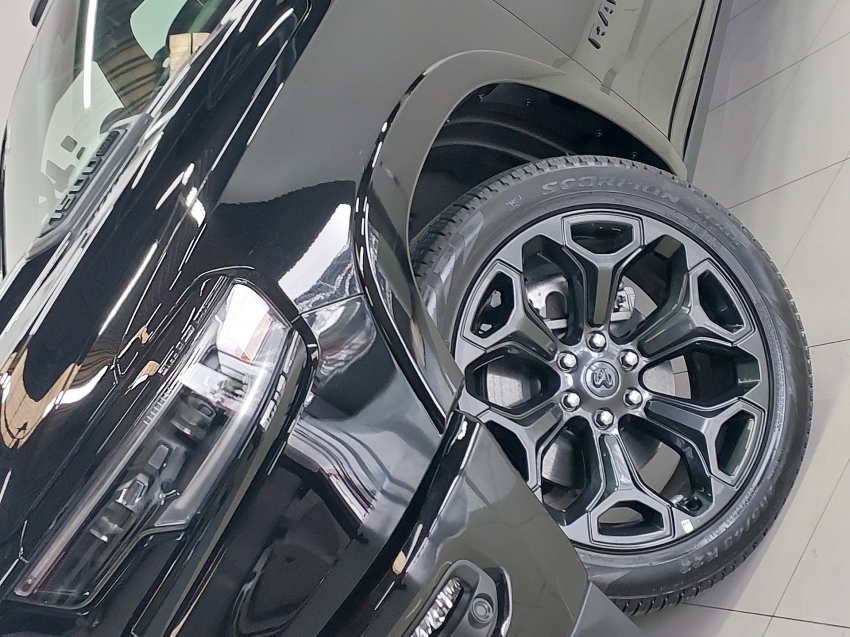 ram 1500 limited 5.7 4x4 2023 gasolina 4p automatico ram 1500 limited 5.7 4x4 2023 gasolina 4p automatico