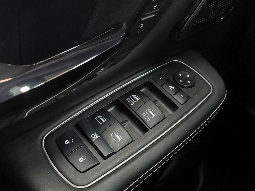 ram 1500 limited 5.7 4x4 2023 gasolina 4p automatico ram 1500 limited 5.7 4x4 2023 gasolina 4p automatico