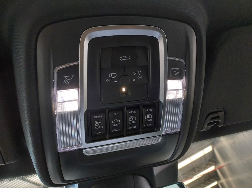 ram 1500 5.7 v8 rebel cd 4x4 2023 gasolina 4p automatico ram 1500 5.7 v8 rebel cd 4x4 2023 gasolina 4p automatico