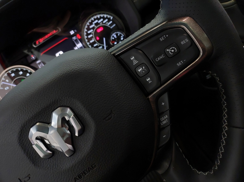 ram 1500 5.7 v8 rebel cd 4x4 2023 gasolina 4p automatico ram 1500 5.7 v8 rebel cd 4x4 2023 gasolina 4p automatico