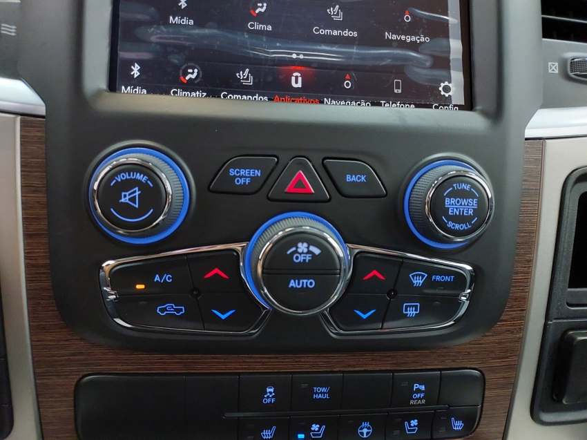 ram classic laramie night edition 5.7 4x4 cd 2022 gasolina 4p automatico 2023 ram classic laramie night edition 5.7 4x4 cd 2022 gasolina 4p automatico 2023