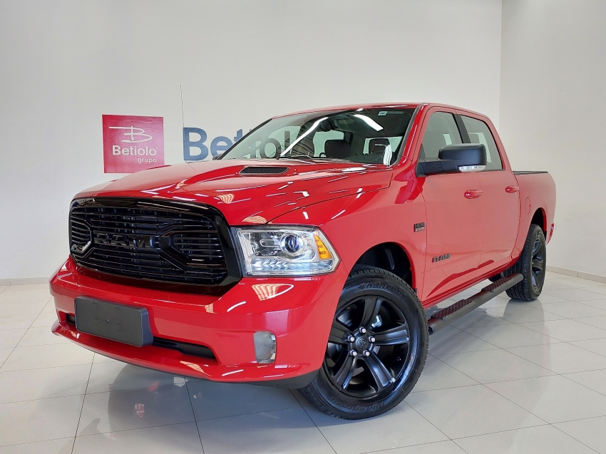 ram classic laramie night edition 5.7 4x4 cd 2022 gasolina 4p automatico 2023 ram classic laramie night edition 5.7 4x4 cd 2022 gasolina 4p automatico 2023