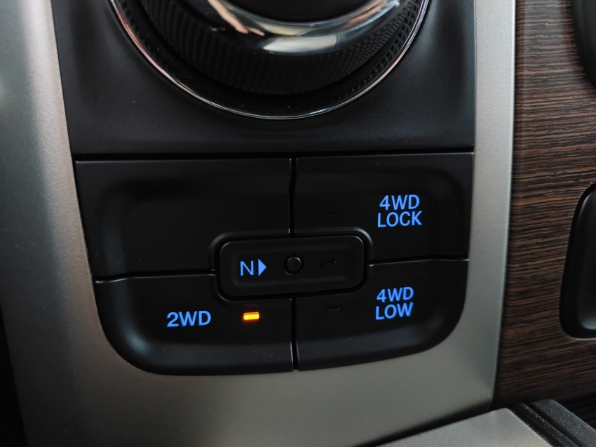 ram classic laramie night edition 5.7 4x4 cd 2022 gasolina 4p automatico 2023 ram classic laramie night edition 5.7 4x4 cd 2022 gasolina 4p automatico 2023