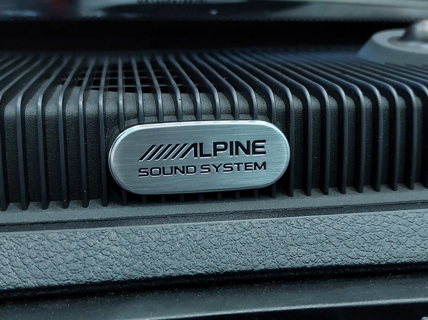 ram classic laramie night edition 5.7 4x4 cd 2022 gasolina 4p automatico 2023 ram classic laramie night edition 5.7 4x4 cd 2022 gasolina 4p automatico 2023