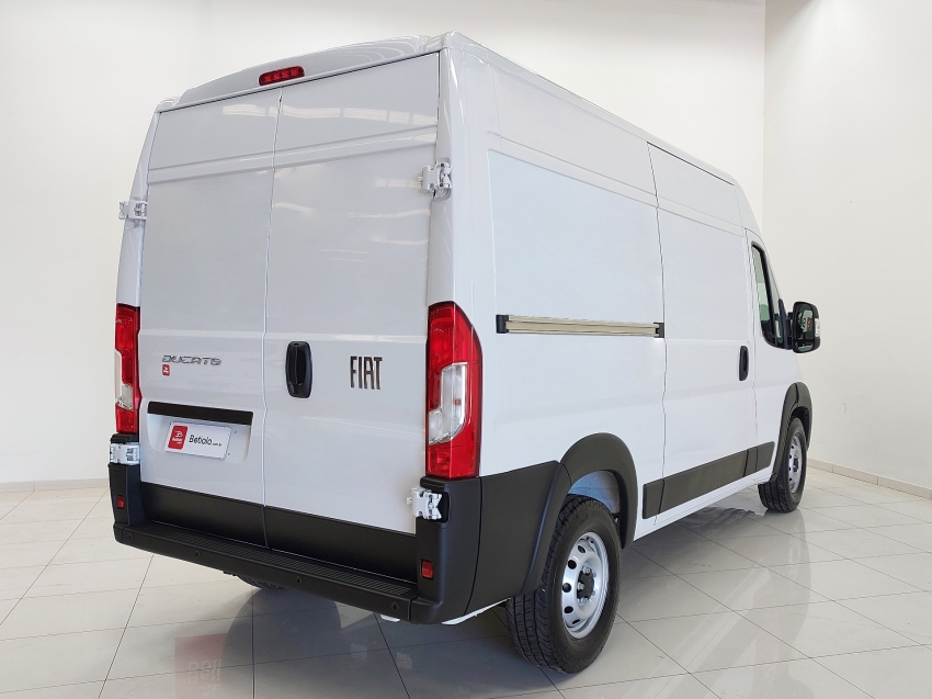 fiat ducato cargo curto 11.5 m³ 2022 2.3 diesel 3p manual 2023 fiat ducato cargo curto 11.5 m³ 2022 2.3 diesel 3p manual 2023