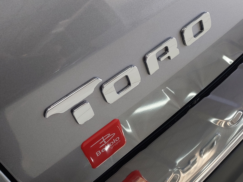 fiat toro ranch 2.0 turbodiesel at9 4x4 2023 flex 4p automatico fiat toro ranch 2.0 turbodiesel at9 4x4 2023 flex 4p automatico
