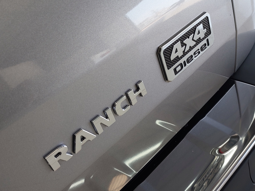 fiat toro ranch 2.0 turbodiesel at9 4x4 2023 flex 4p automatico fiat toro ranch 2.0 turbodiesel at9 4x4 2023 flex 4p automatico