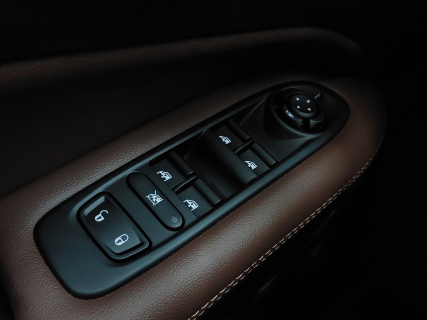 fiat toro ranch 2.0 turbodiesel at9 4x4 2023 flex 4p automatico fiat toro ranch 2.0 turbodiesel at9 4x4 2023 flex 4p automatico