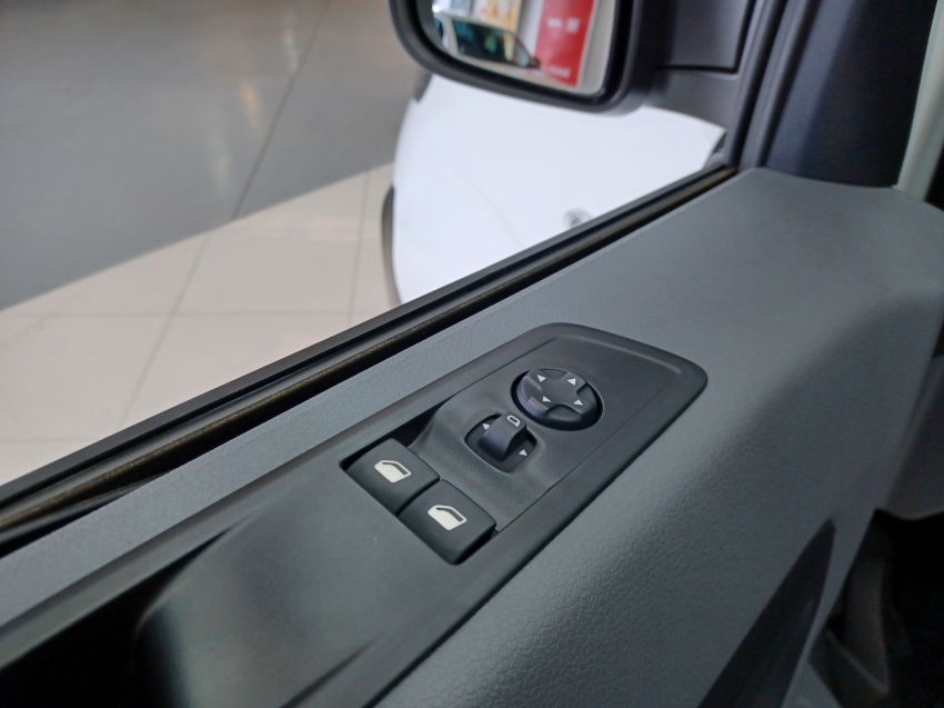 fiat scudo 1.5 bluehdi diesel cargo manual 2023 2p 2024 fiat scudo 1.5 bluehdi diesel cargo manual 2023 2p 2024