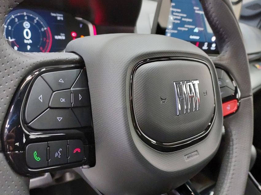 fiat fastback limited edition turbo 270 power by abarth flex 2023 1.3 4p automatico fiat fastback limited edition turbo 270 power by abarth flex 2023 1.3 4p automatico