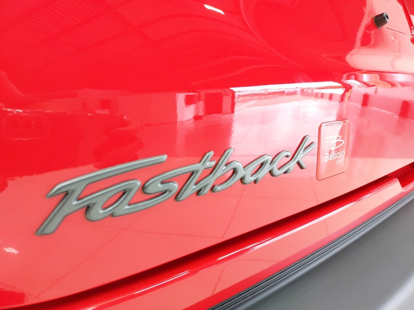 fiat fastback limited edition turbo 270 power by abarth flex 2023 1.3 4p automatico fiat fastback limited edition turbo 270 power by abarth flex 2023 1.3 4p automatico