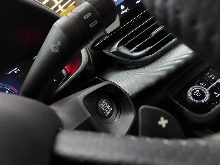 fiat fastback limited edition turbo 270 power by abarth flex 2023 1.3 4p automatico fiat fastback limited edition turbo 270 power by abarth flex 2023 1.3 4p automatico