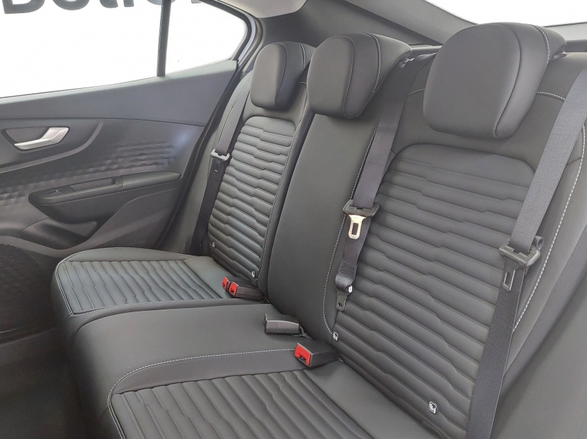 fiat fastback audace turbo 200 2023 1.0 flex 4p automatico 2024 fiat fastback audace turbo 200 2023 1.0 flex 4p automatico 2024