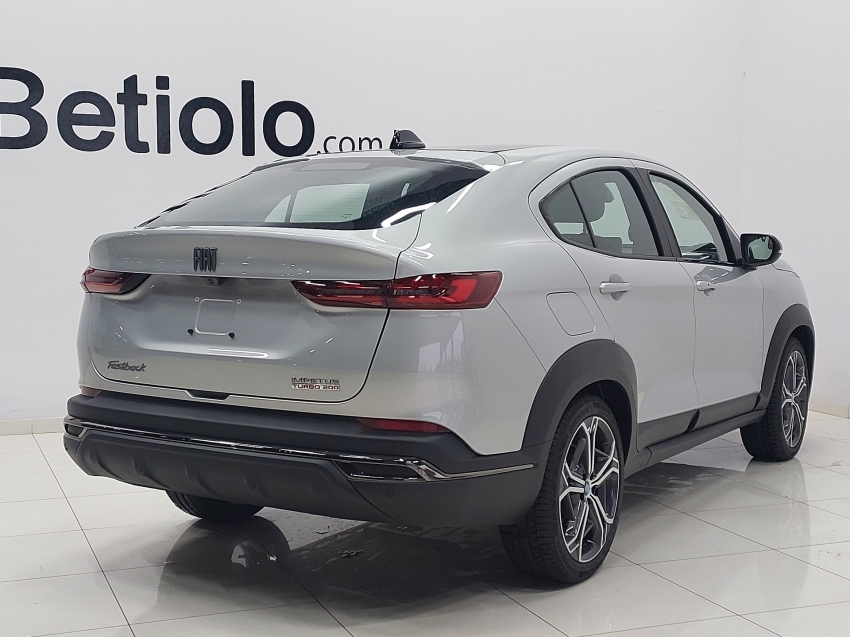 fiat fastback 1.0 turbo 200 impetus hybrid cvt hibrido 4p automatico 2025 fiat fastback 1.0 turbo 200 impetus hybrid cvt hibrido 4p automatico 2025