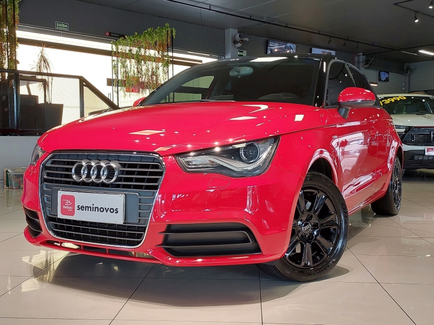 audi a1 1.4 tfsi sportback attraction 16v 122cv gasolina 4p s-tronic 2014