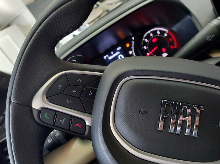 fiat fastback 1.0 turbo 200 flex cvt 4p automatico 2025 fiat fastback 1.0 turbo 200 flex cvt 4p automatico 2025