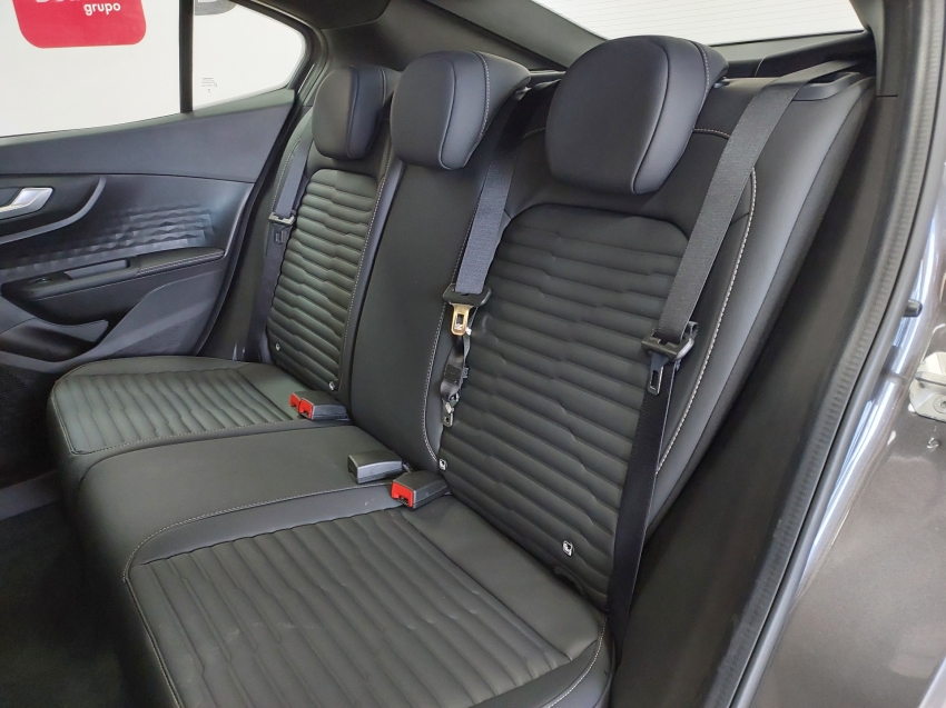 fiat fastback 1.0 turbo 200 flex cvt 4p automatico 2025 fiat fastback 1.0 turbo 200 flex cvt 4p automatico 2025