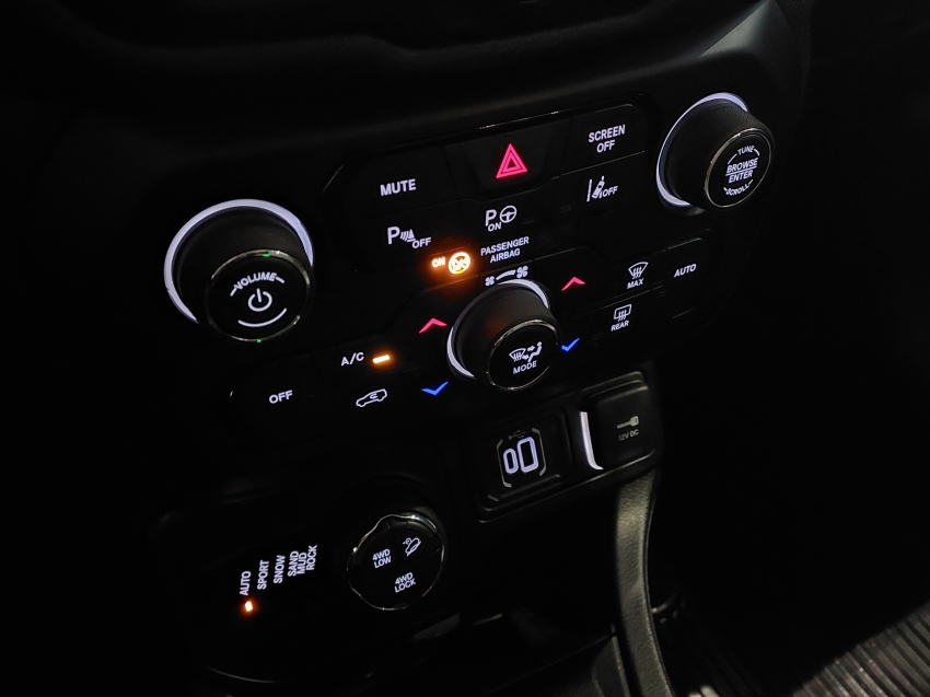 jeep renegade 1.3 t270 turbo flex trailhawk 4x4 at9 4p automatico 2022