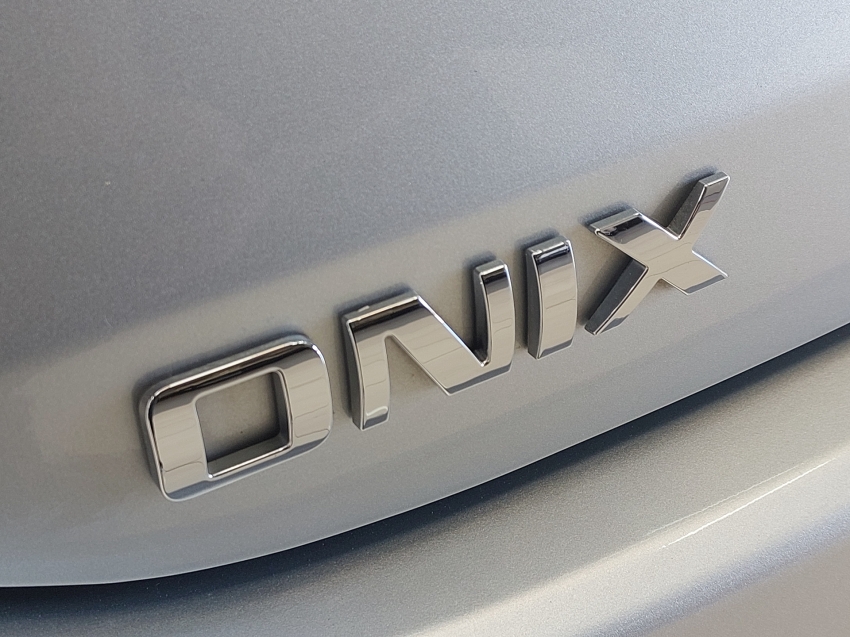 chevrolet onix 1.0 turbo flex lt manual 2020