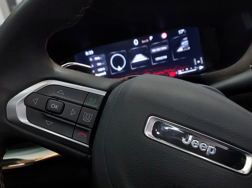 jeep commander 2.0 td380 turbo diesel overland at9 2022