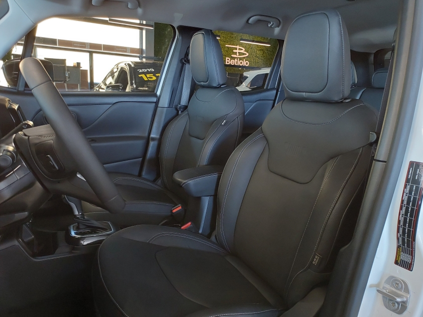 jeep renegade 1.3 t270 turbo flex longitude at6 4p automatico 2025