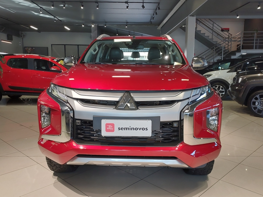 mitsubishi l200 triton 2.4 16v turbo diesel sport hpe-s cd 4p 4x4 automatico 2022