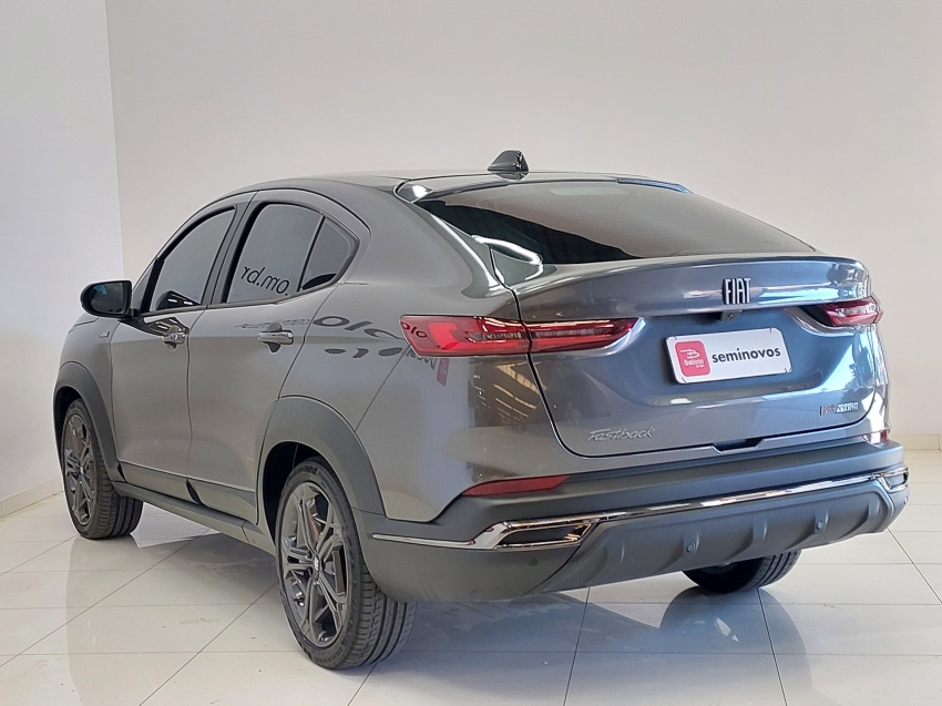fiat fastback 1.3 turbo 270 flex limited edition at6 1.0 4p automatico 2023