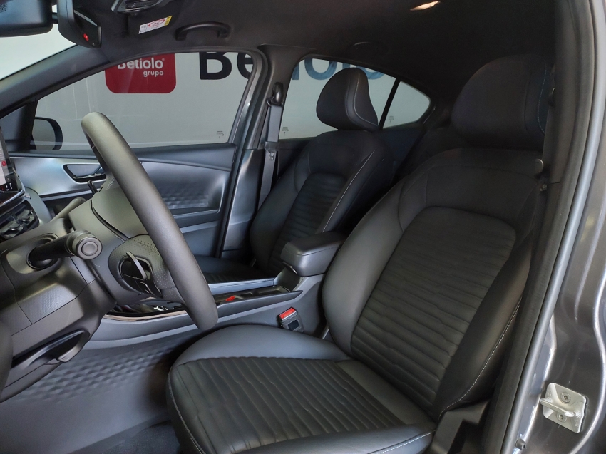 fiat fastback 1.3 turbo 270 flex limited edition at6 1.0 4p automatico 2023