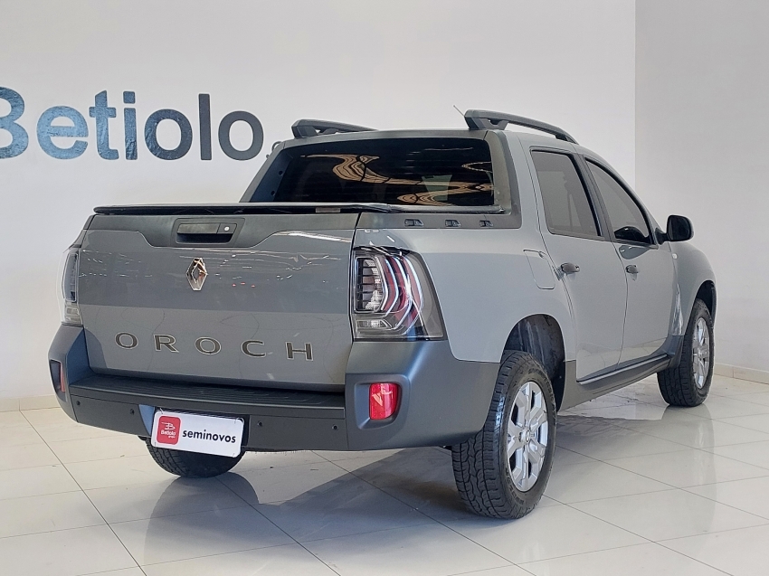 renault oroch 1.6 16v sce flex intense manual 4p 2023