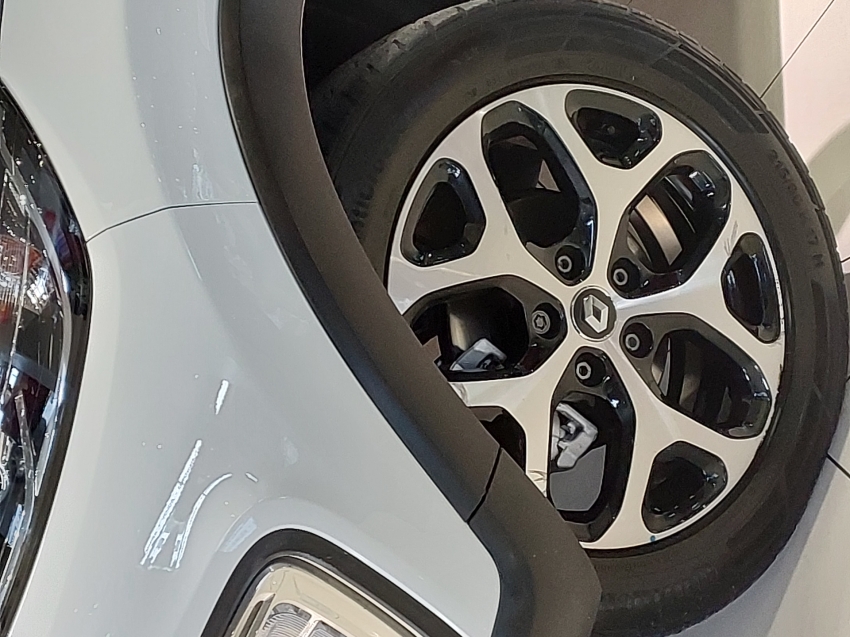 renault captur 1.6 16v sce flex intense x-tronic 4p automatico 2018