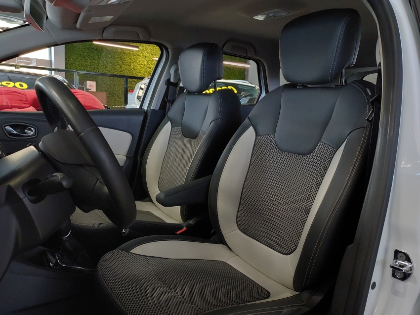 renault captur 1.6 16v sce flex intense x-tronic 4p automatico 2018