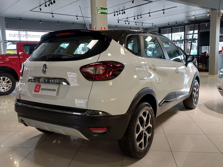 renault captur 1.6 16v sce flex intense x-tronic 4p automatico 2018