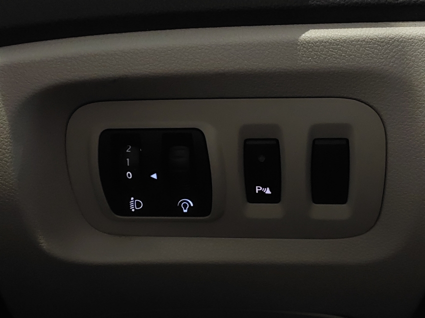 renault captur 1.6 16v sce flex intense x-tronic 4p automatico 2018