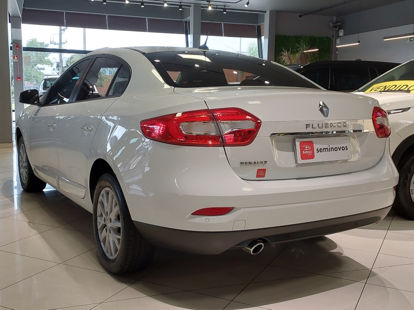 renault fluence 2.0 dynamique plus 16v flex 4p automatico 2016