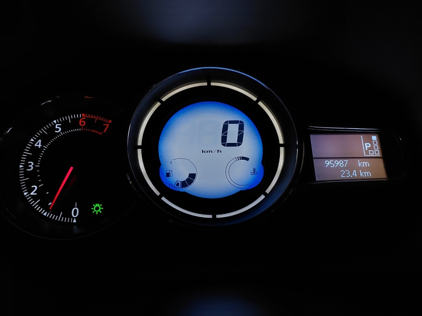renault fluence 2.0 dynamique plus 16v flex 4p automatico 2016