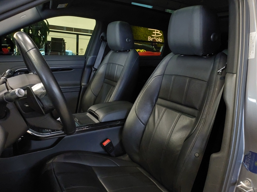 land rover range evoque 2.0 p250 flex r-dynamic se awd automatico gasolina 4p 2020