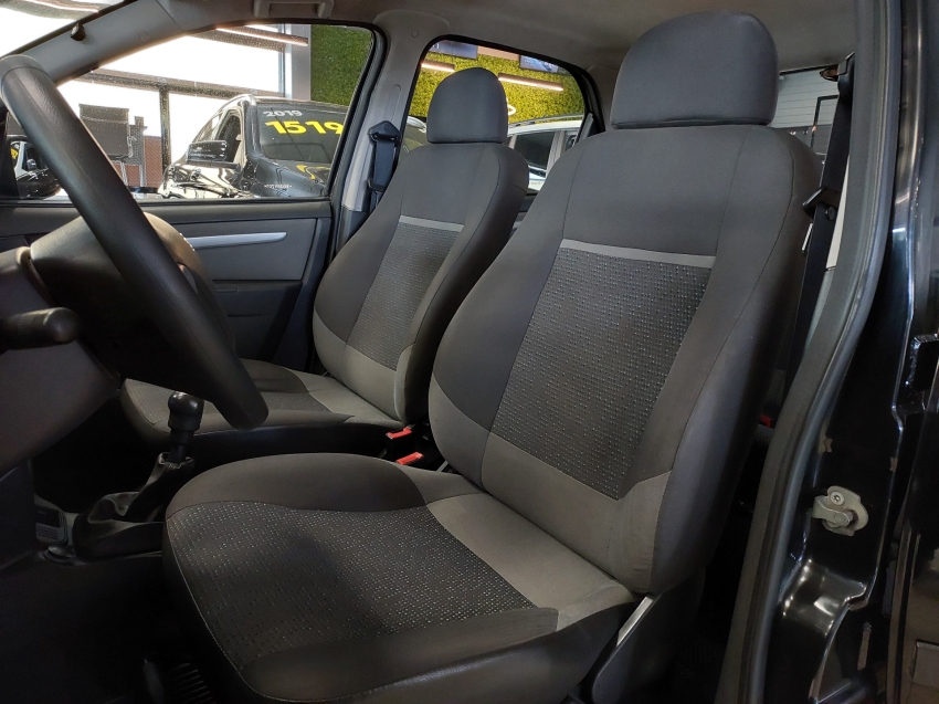 chevrolet celta 1.0 mpfi lt 8v flex 4p manual 2014