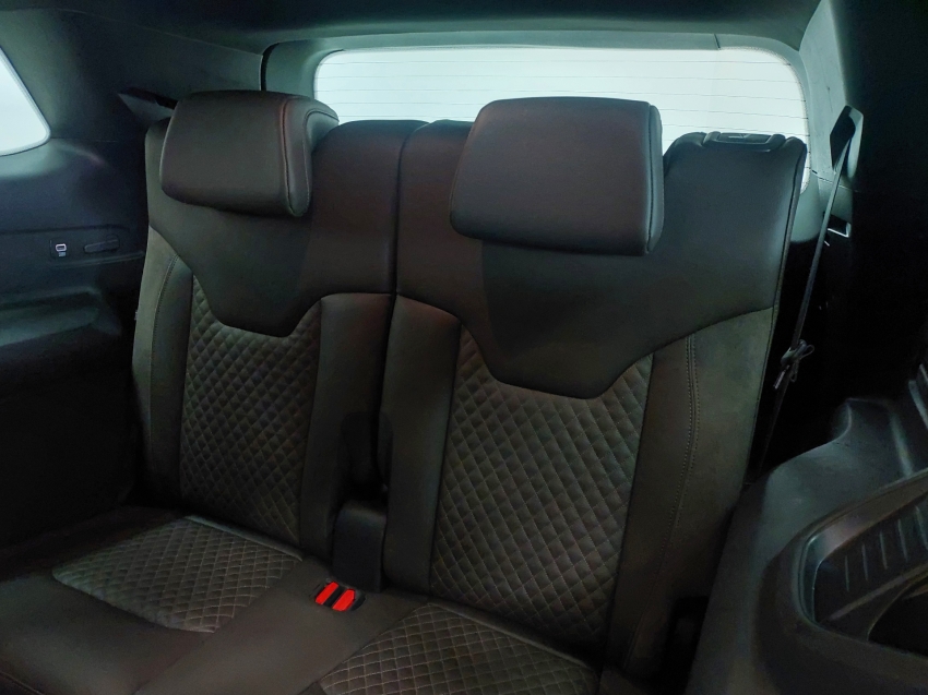 jeep commander 2.0 td380 turbo diesel overland at9 4p automatico 2024