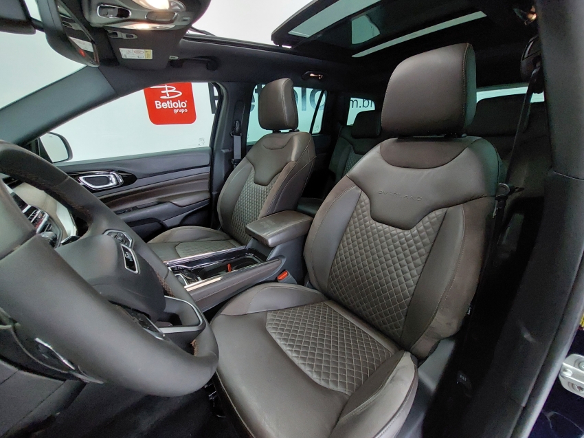 jeep commander 2.0 td380 turbo diesel overland at9 4p automatico 2024